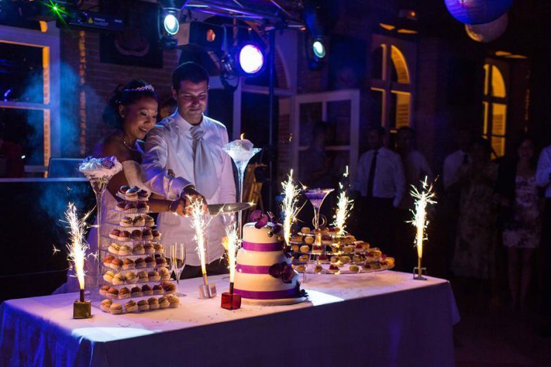 Cérémonie de mariage à l'Américaine et wedding cake