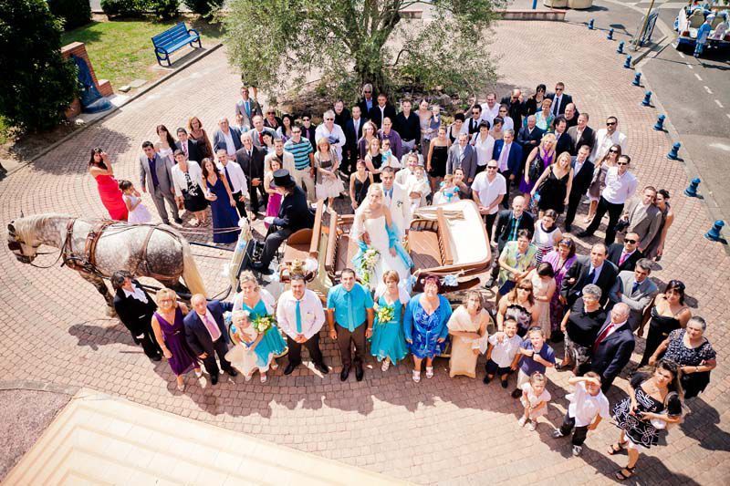 Emilie & Romain, un mariage turquoise et blanc