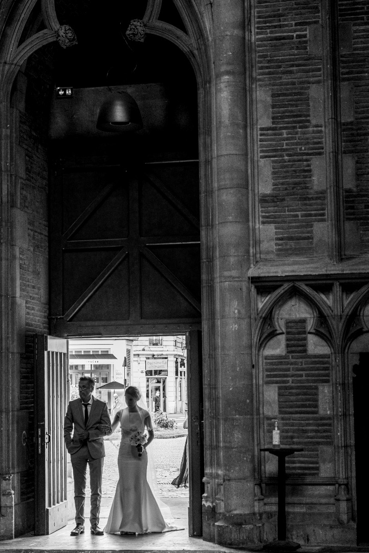 Entrée solennelle de la mariée à la cathédrale