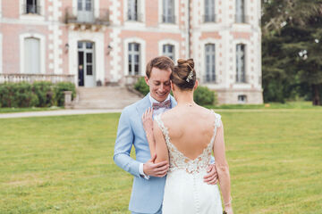 Pivoines, olivier et fleurs séchées, découvrez ce mariage classique et émouvant