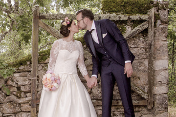 Emmanuelle & Philippe, un mariage vintage en toute subtilité