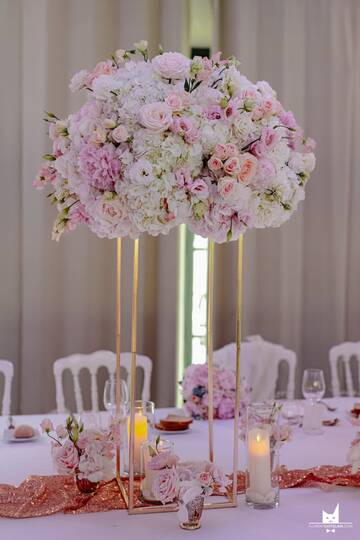 Fleurs mariage et tissus rose gold