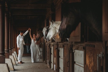 Passion équitation, mariage sur mesure dans un centre équestre