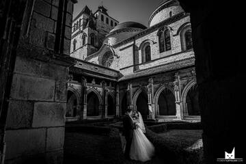 photo mariage dans le cloître Cathédrale