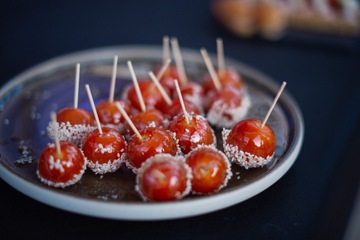 Tomate cerise façon pomme d'amour GL Traiteur