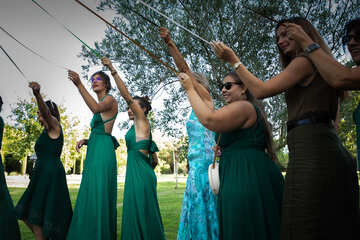 Demoiselles en liste pour le bouquet