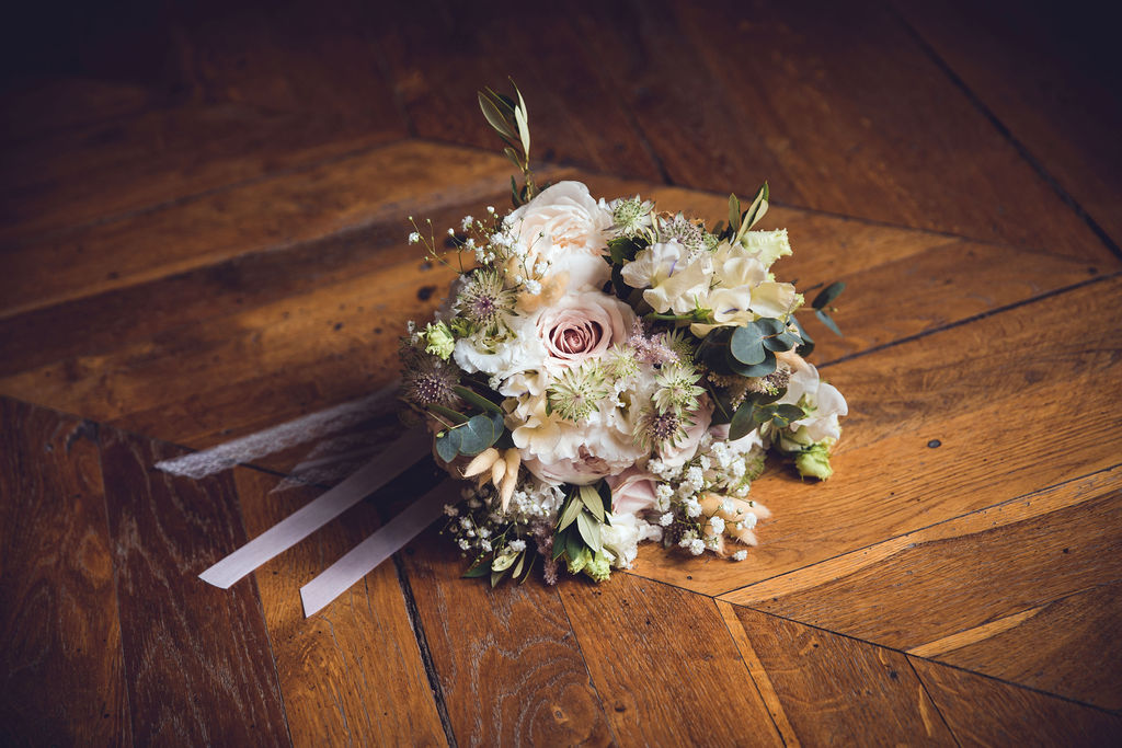 détails bouquet mariée