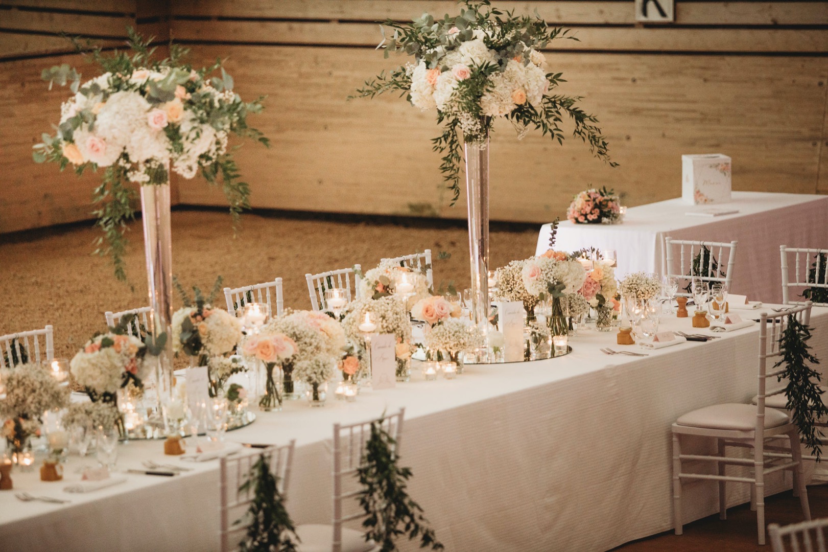 La Dolce Vita | Déco table d’honneur avec vases Martini