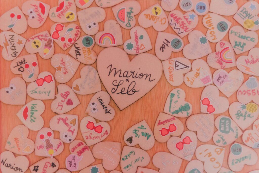 Table des dons chaleureuse La Dolce Vita Organisation de Mariages Toulouse