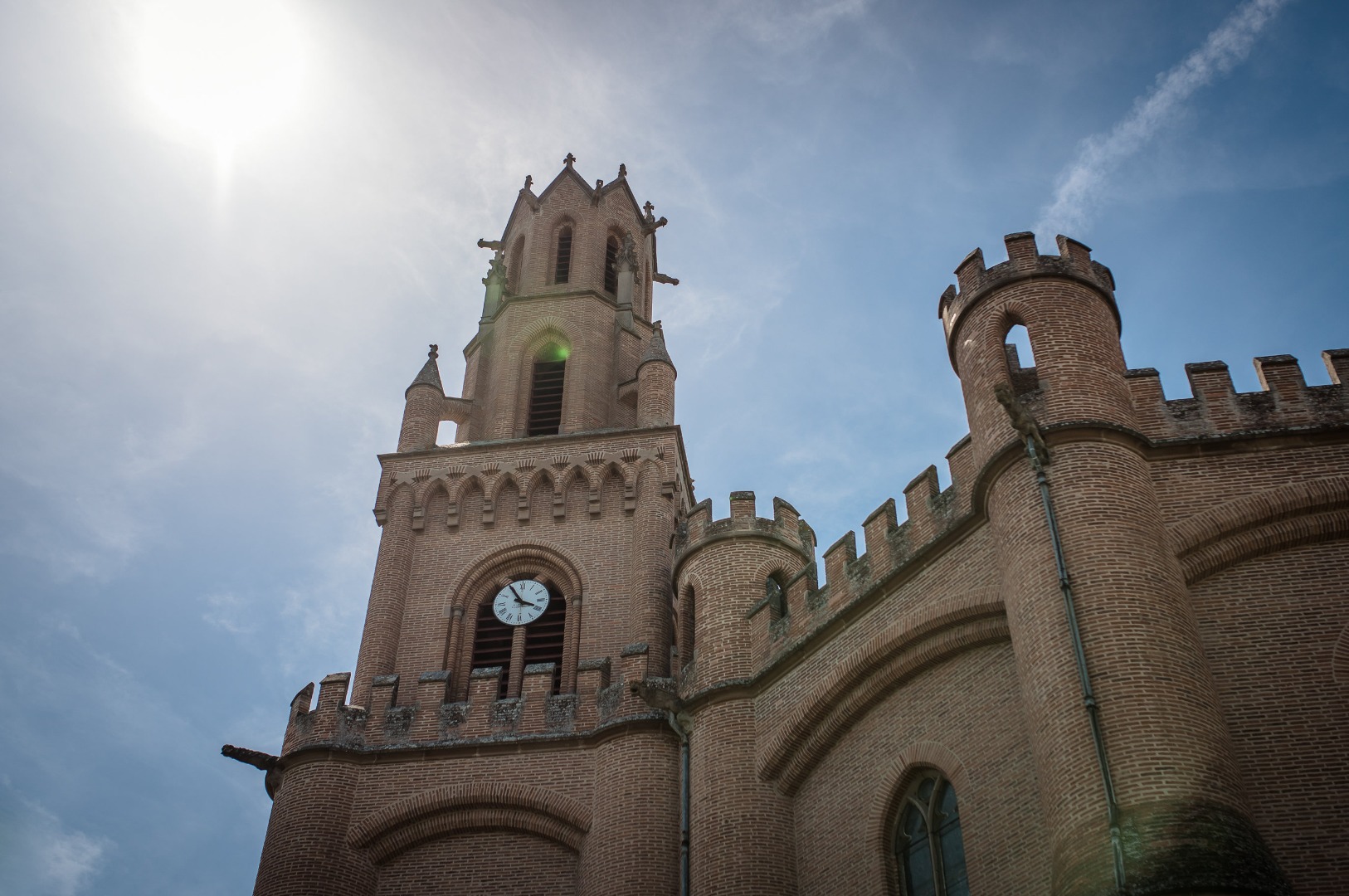 Eglise en Occitnaie La Dolce Vita Organisation de Mariages Toulouse.jpg