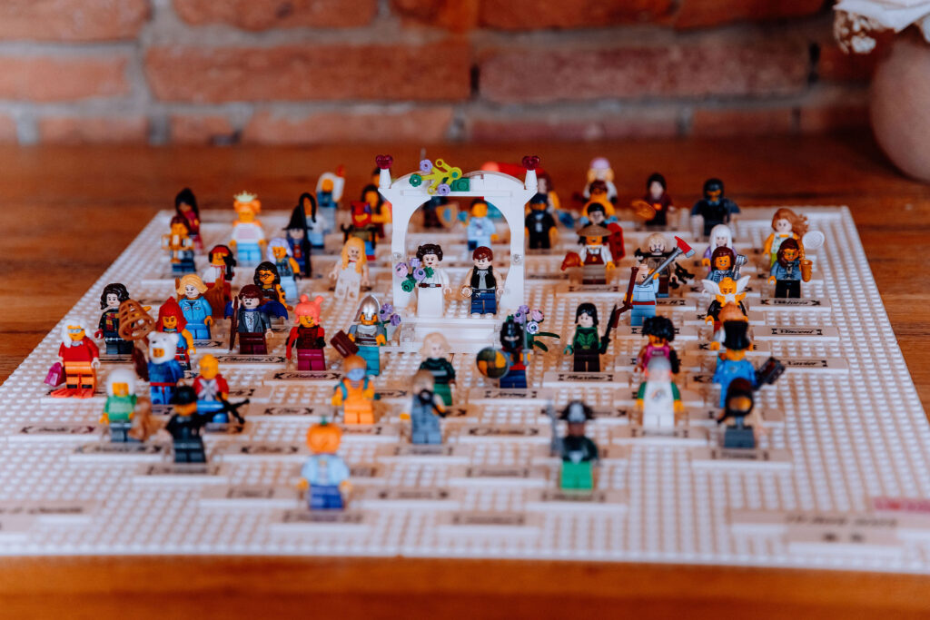Figurine LEGO des convives
