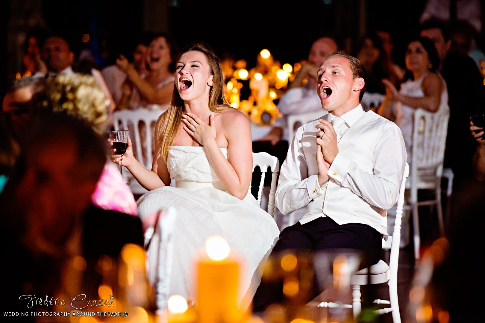 Fou rire des mariés et découverte surprise
