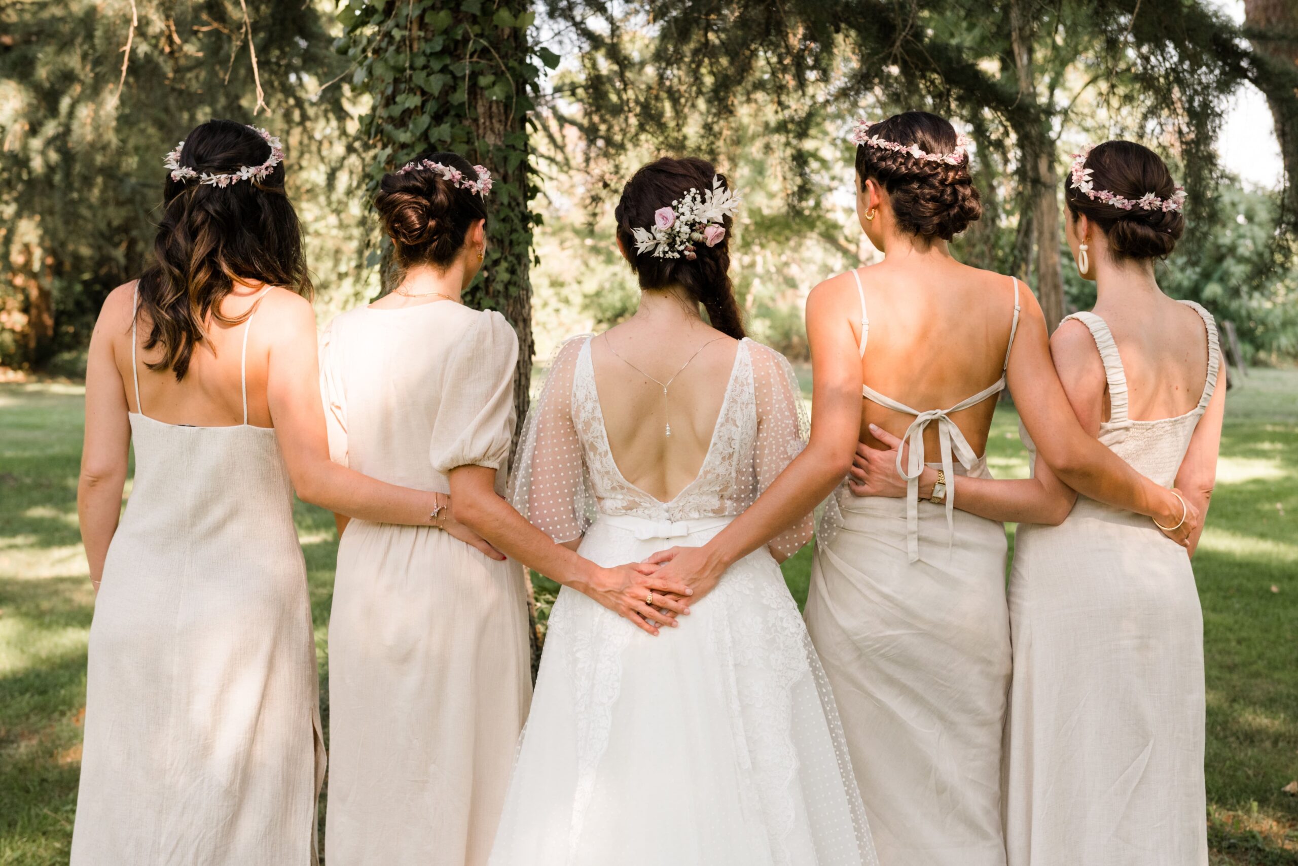 La mariée et ses demoiselles d’honneur