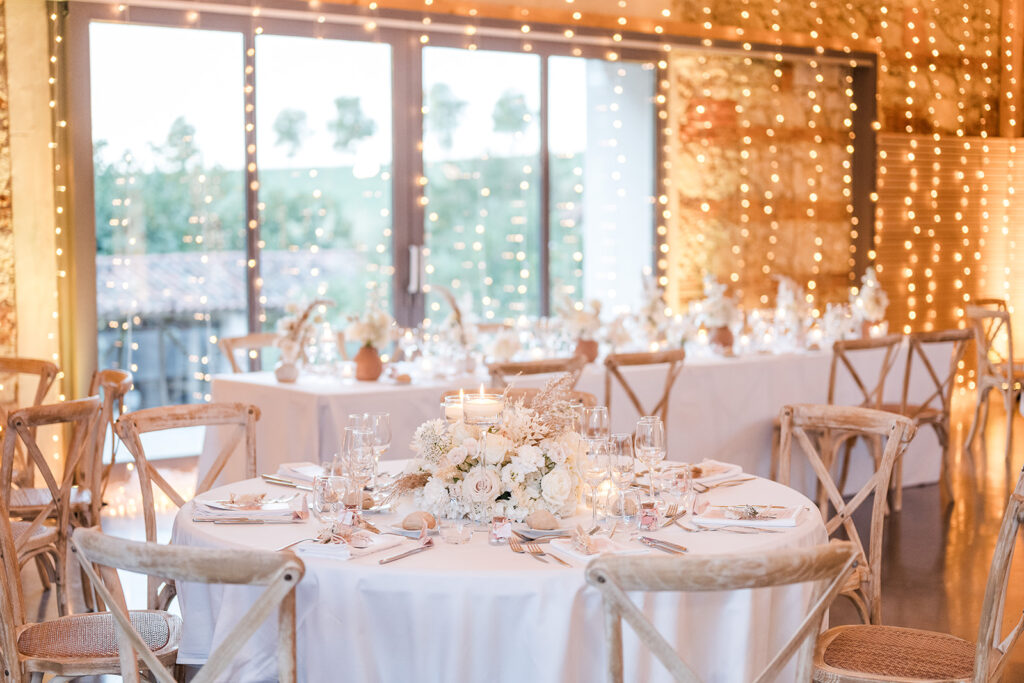 Salle et ciel étoilé