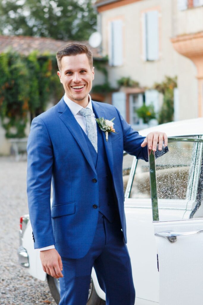 Maié et voiture La Dolce Vita Organisation mariage Toulouse