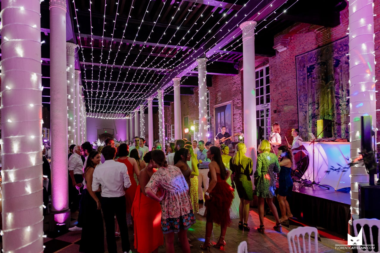 Où trouver un plafond en guirlandes lumineuses à Toulouse ?