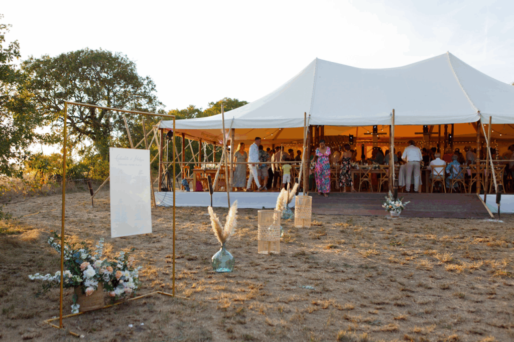 Plan de table et chapiteau