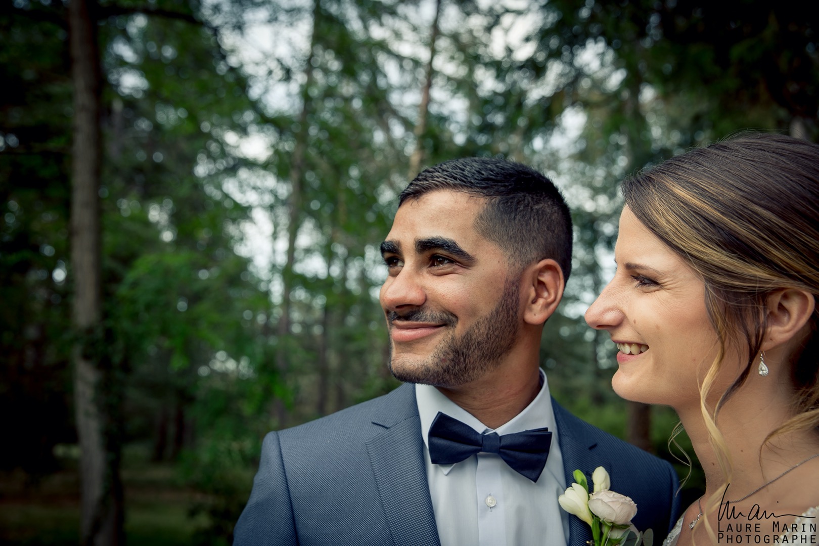 regarder ensemble dans la même direction