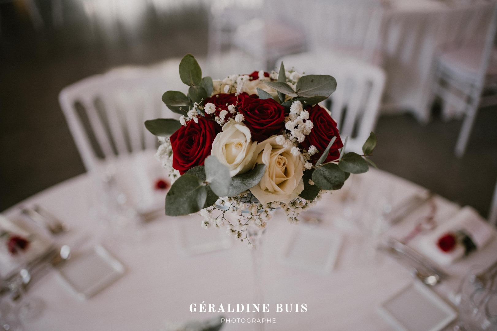 Romantique conte de flees bouquet de table La Dolce Vita Organisation Mariage Toulouse.jpg