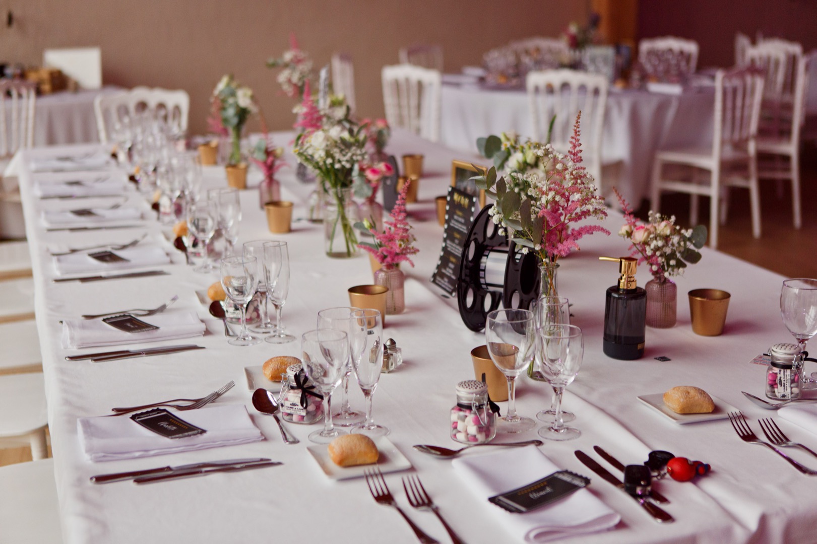 toasts et pièces apéritives au vin d&rsquo;honneur