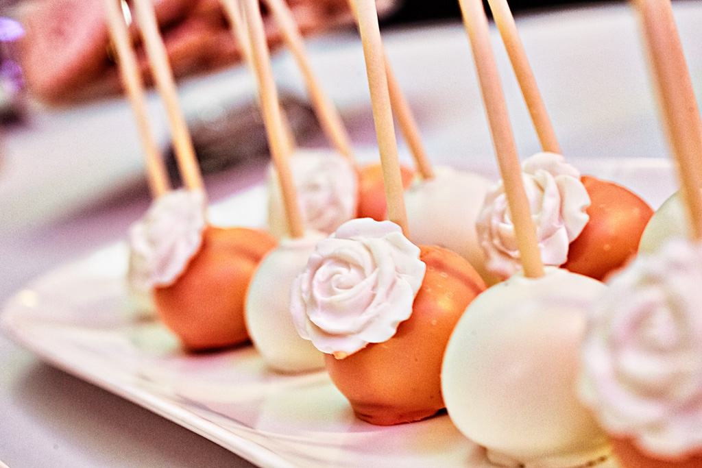 Wedding Cake Cake Pop